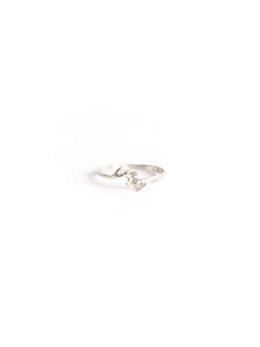 Anna solitaire ring