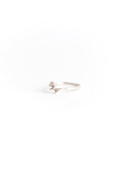 Anna solitaire ring