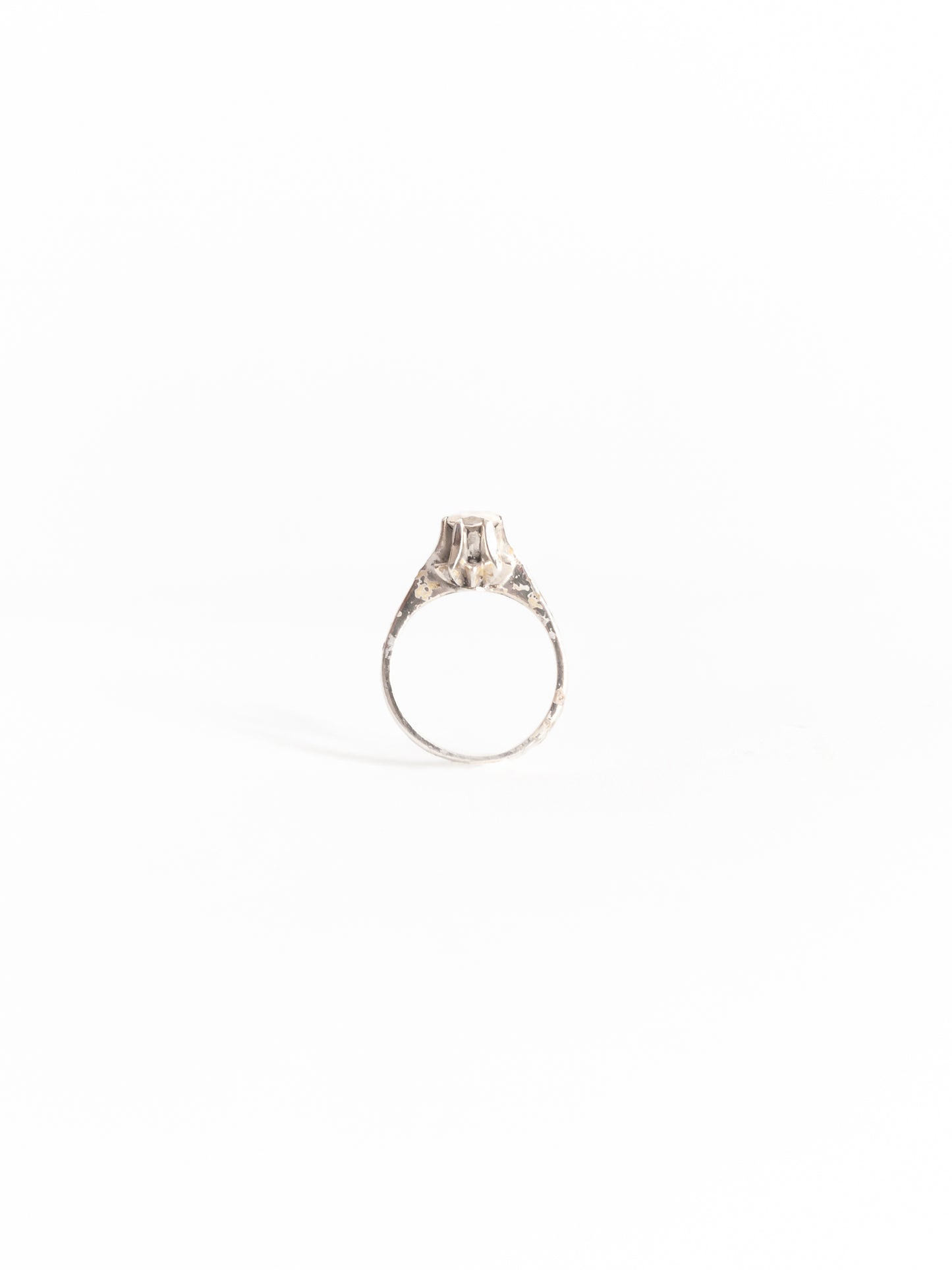 Elsa solitaire ring